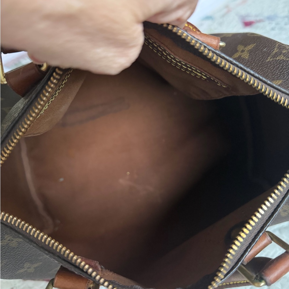 Louis Vuitton Monogram Speedy 25 - Picture 14 of 16